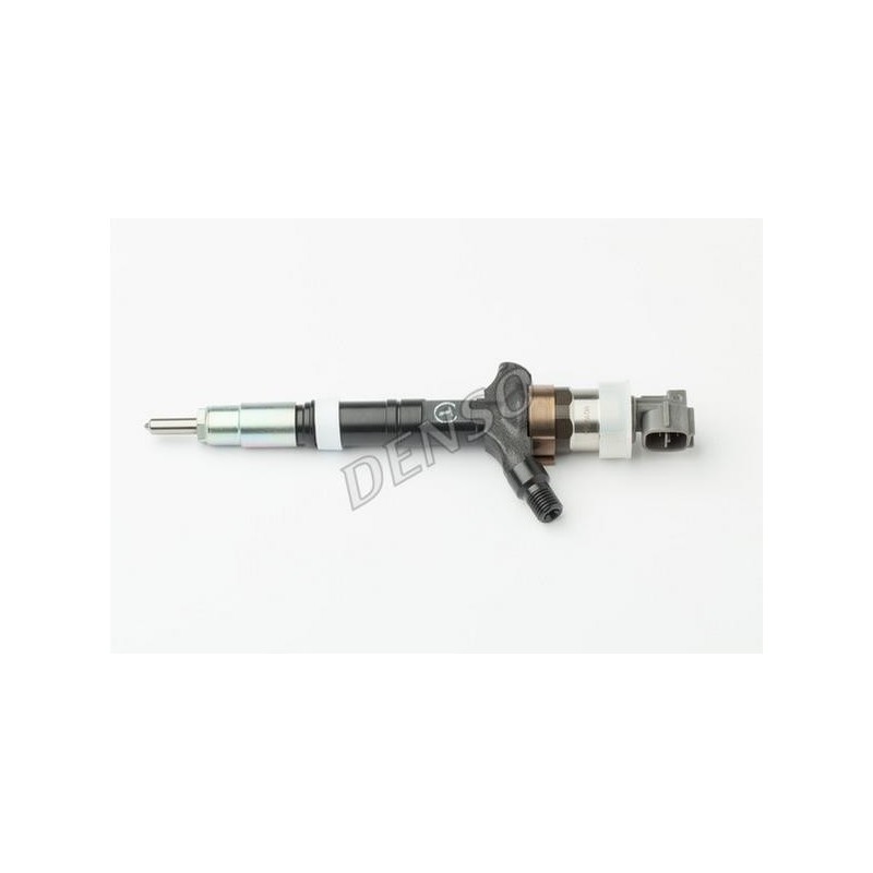 INJECTEUR DENSO DCRI100750