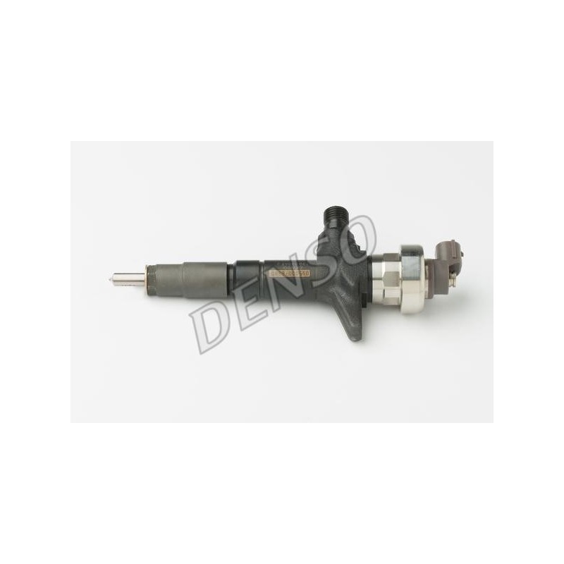 INJECTEUR denso dcri108030